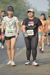 BIB: 26002, 22274
                            <button type="button" onclick="openModal(8213438)" class="btn btn-primary btn-sm float-right btn-popup" data-toggle="modal" data-target=".modal-high-quality">
                        <i class="fas fa-shopping-cart"></i> Add to Cart
                    </button>
                                            <button type="button" onclick="isThisMe(8213438, true)" class="btn btn-success btn-sm float-right btn-popup btn-isme hidden" data-toggle="tooltip" data-placement="bottom" title="นี่คือรูปของคุณใช่ไหม คลิกที่นี่เพื่อเอาเข้าอัลบั้ม">
                        <i class="fas fa-plus"></i> Add to album
                    </button>
                    <button type="button" onclick="isThisMe(8213438, false)" class="btn btn-warning btn-sm float-right btn-popup btn-isnotme hidden">
                        <i class="fas fa-ban"></i> Remove from album
                    </button>